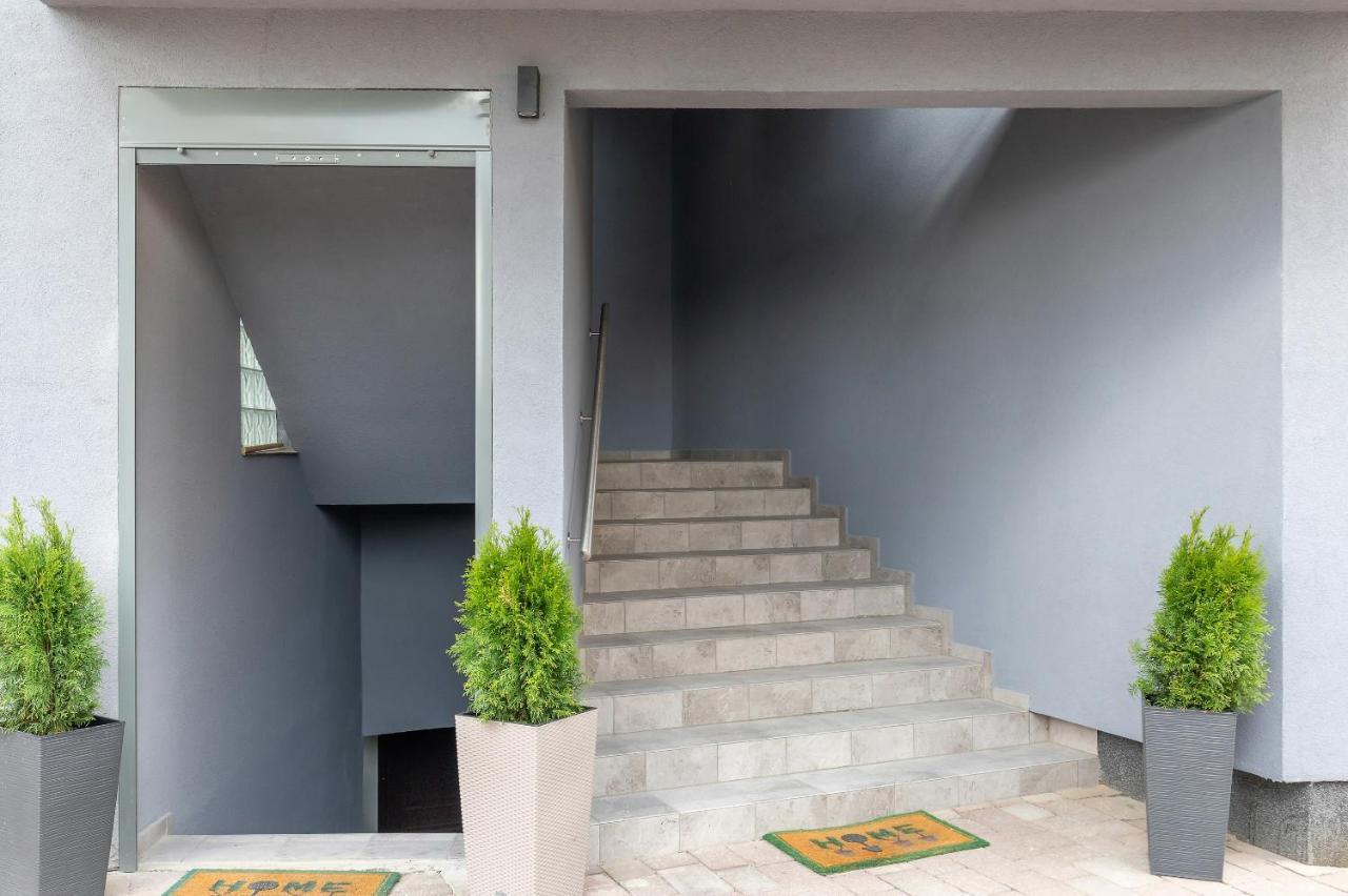 Oscar Apartment Rewal Bagian luar foto